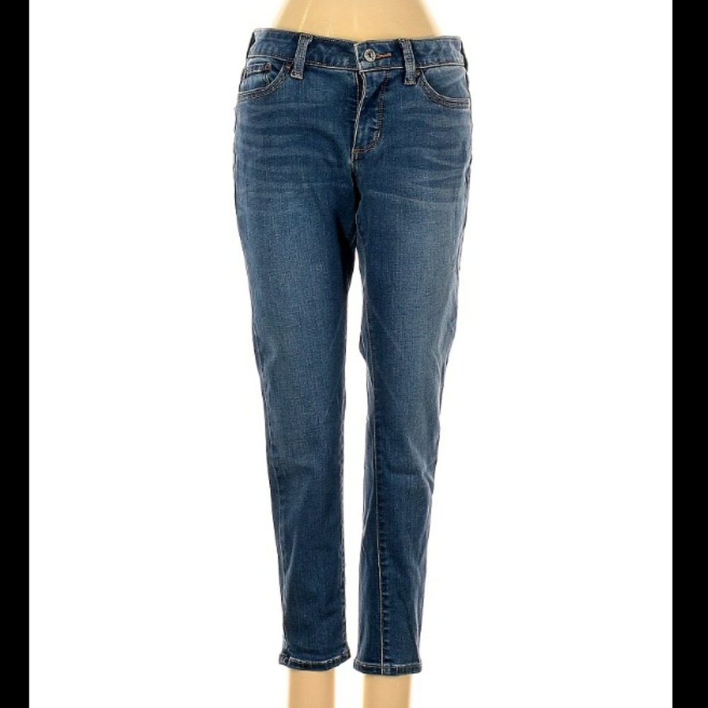 a.n.a. A New Approach Jeans Size 2 (Petite)